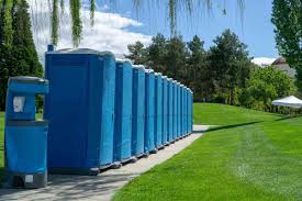 Best VIP or Luxury Restroom Trailers  in Frontenac, KS